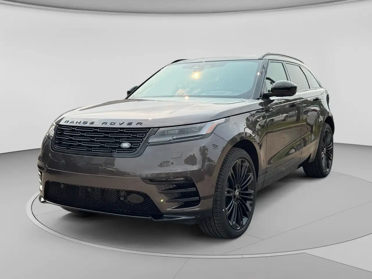 2026 Land Rover Range Rover Velar