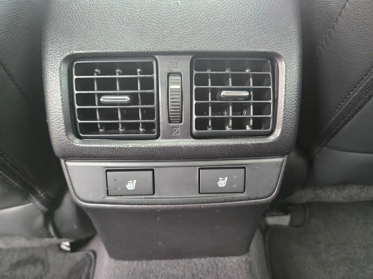 Subaru OUTBACK photo Subaru OUTBACK
