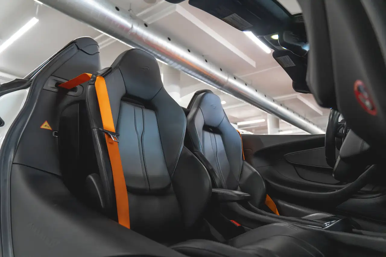 McLaren 570S photo McLaren 570S