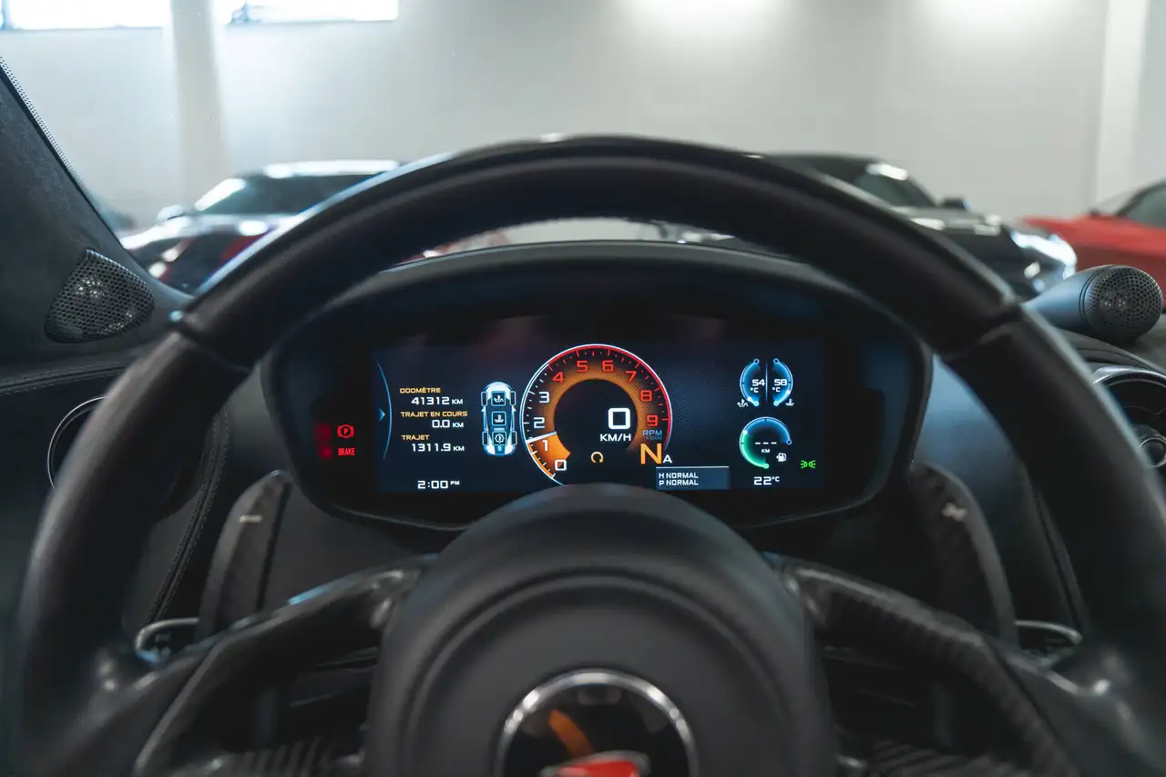 McLaren 570S photo McLaren 570S