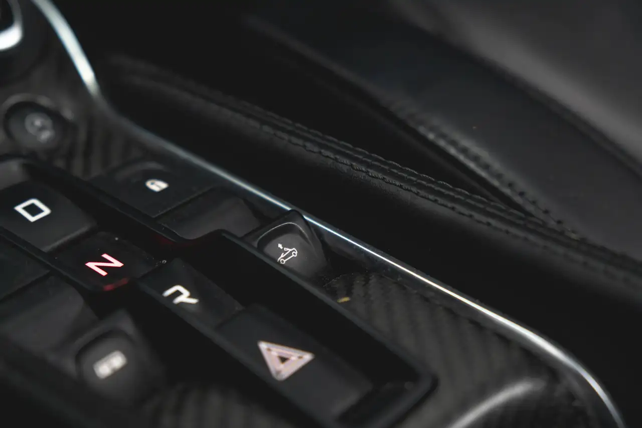 McLaren 570S photo McLaren 570S