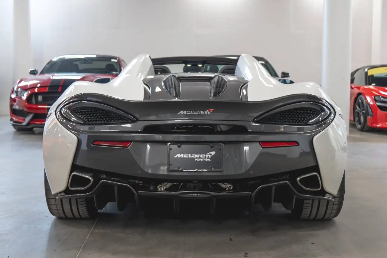 McLaren 570S photo McLaren 570S