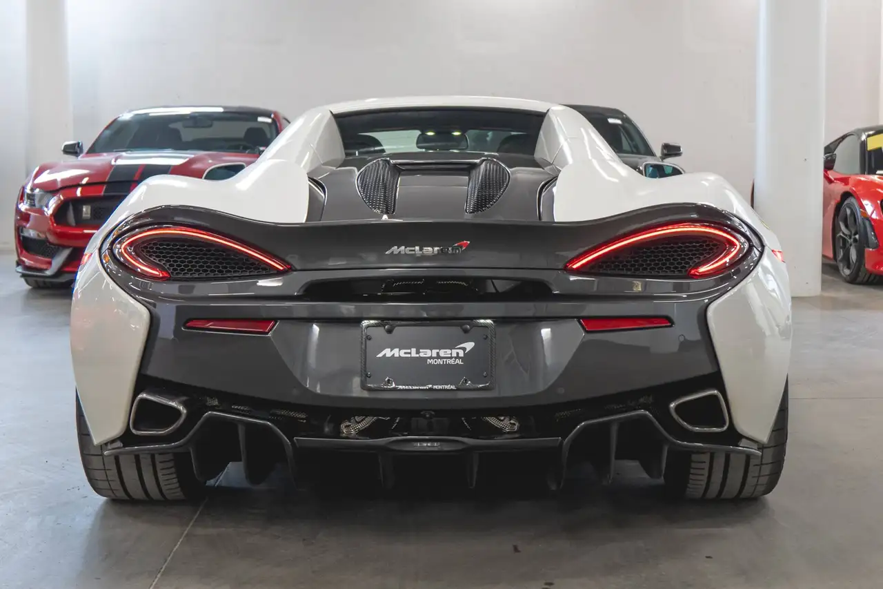 McLaren 570S photo McLaren 570S