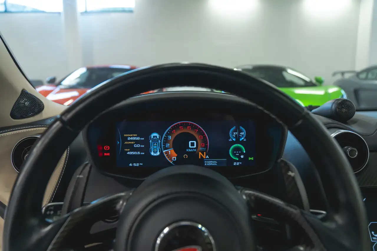 McLaren 570GT fotografie McLaren 570GT