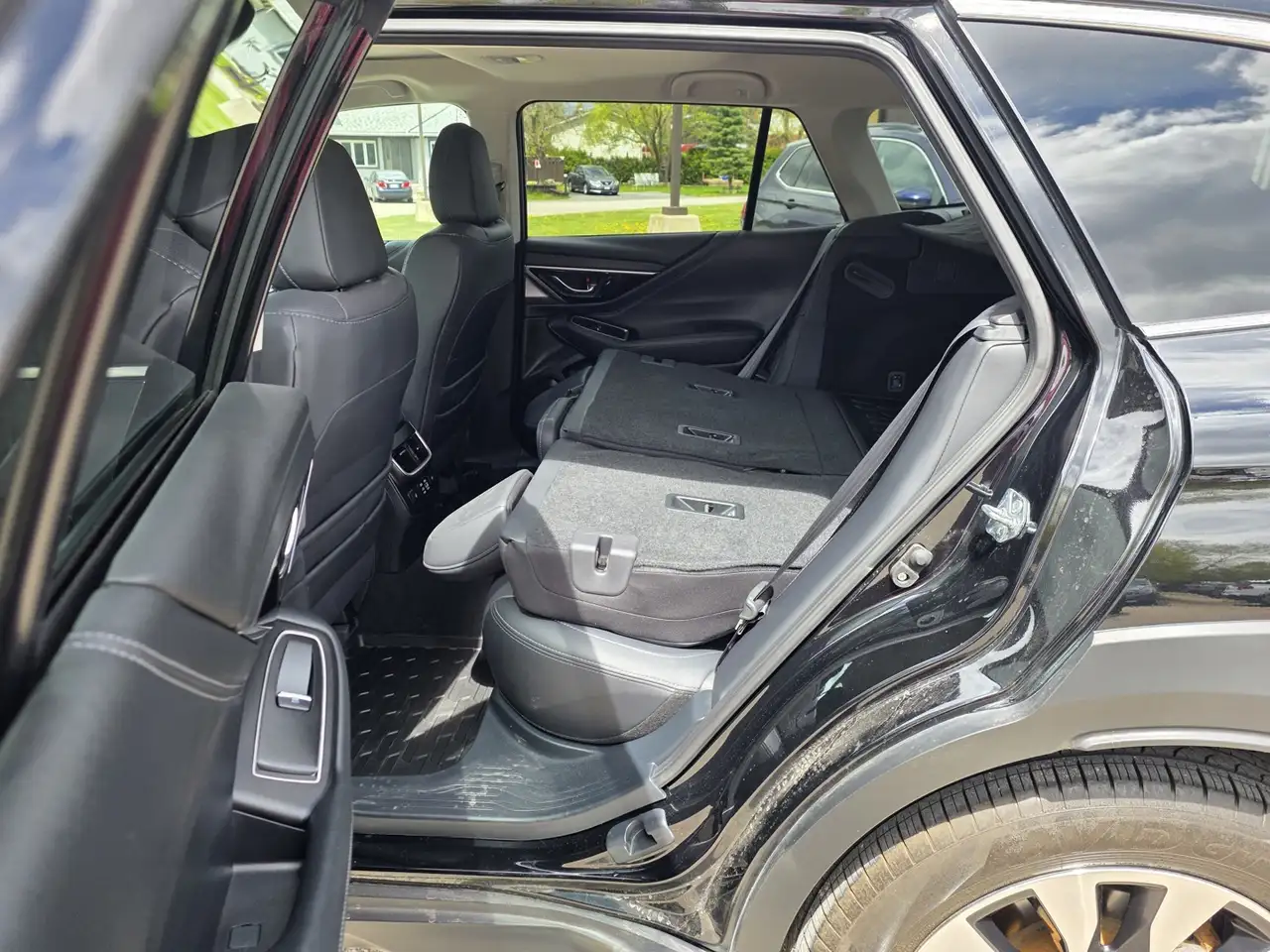 Subaru OUTBACK photo Subaru OUTBACK