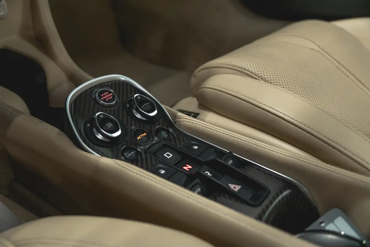 McLaren 570GT fotografie McLaren 570GT