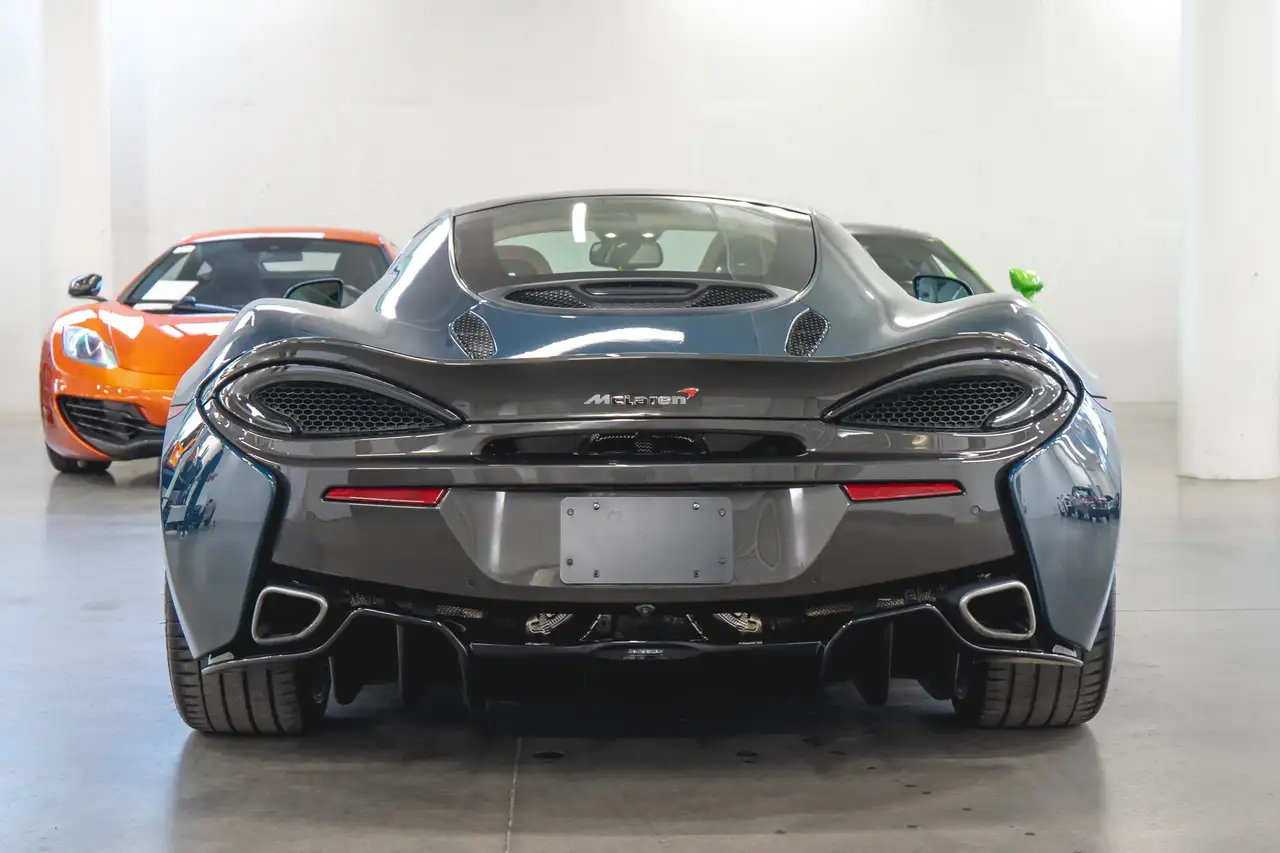 McLaren 570GT fotografie McLaren 570GT
