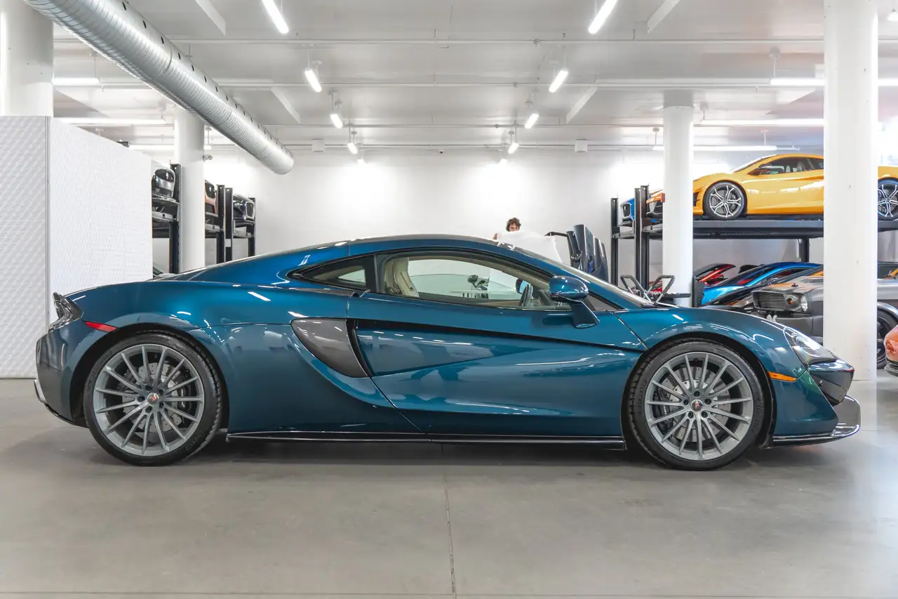 McLaren 570GT fotografie McLaren 570GT
