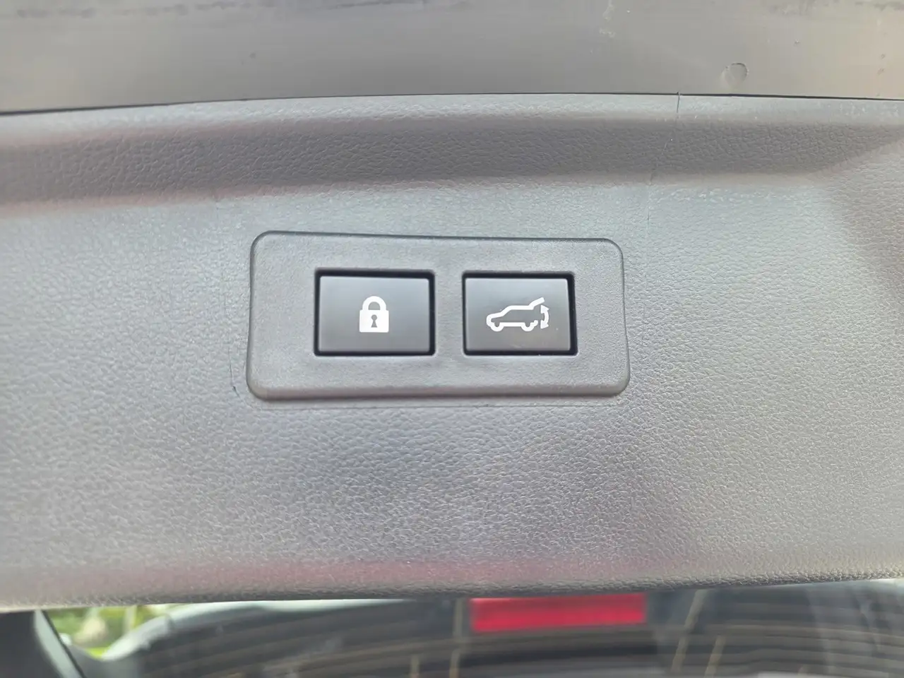 Subaru OUTBACK photo Subaru OUTBACK