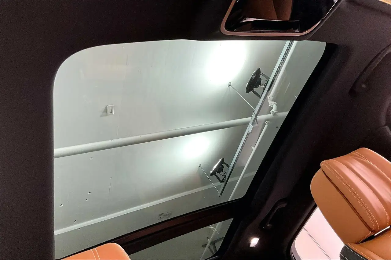 Land Rover Range Rover Velar снимка Land Rover Range Rover Velar