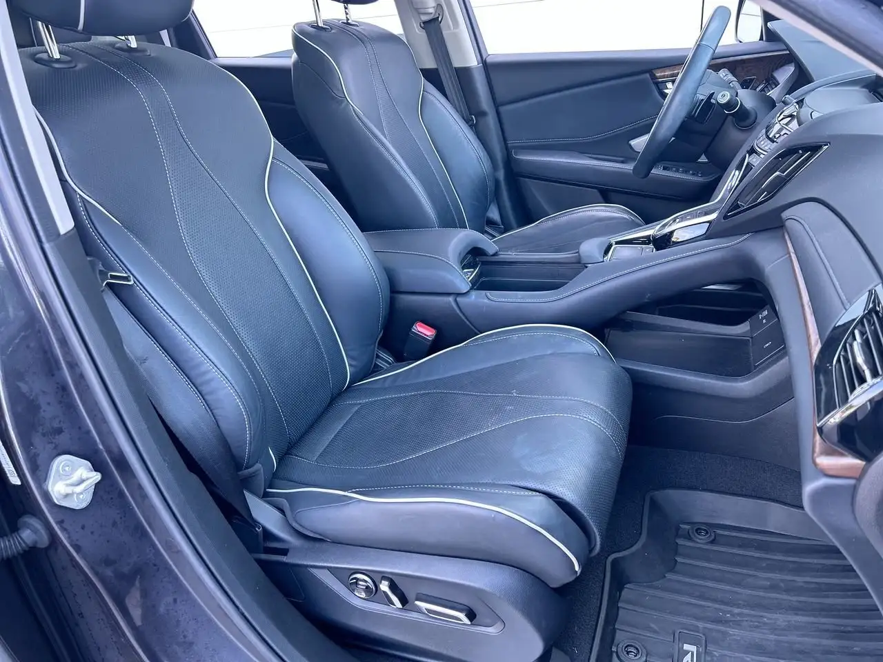 Acura RDX снимка Acura RDX
