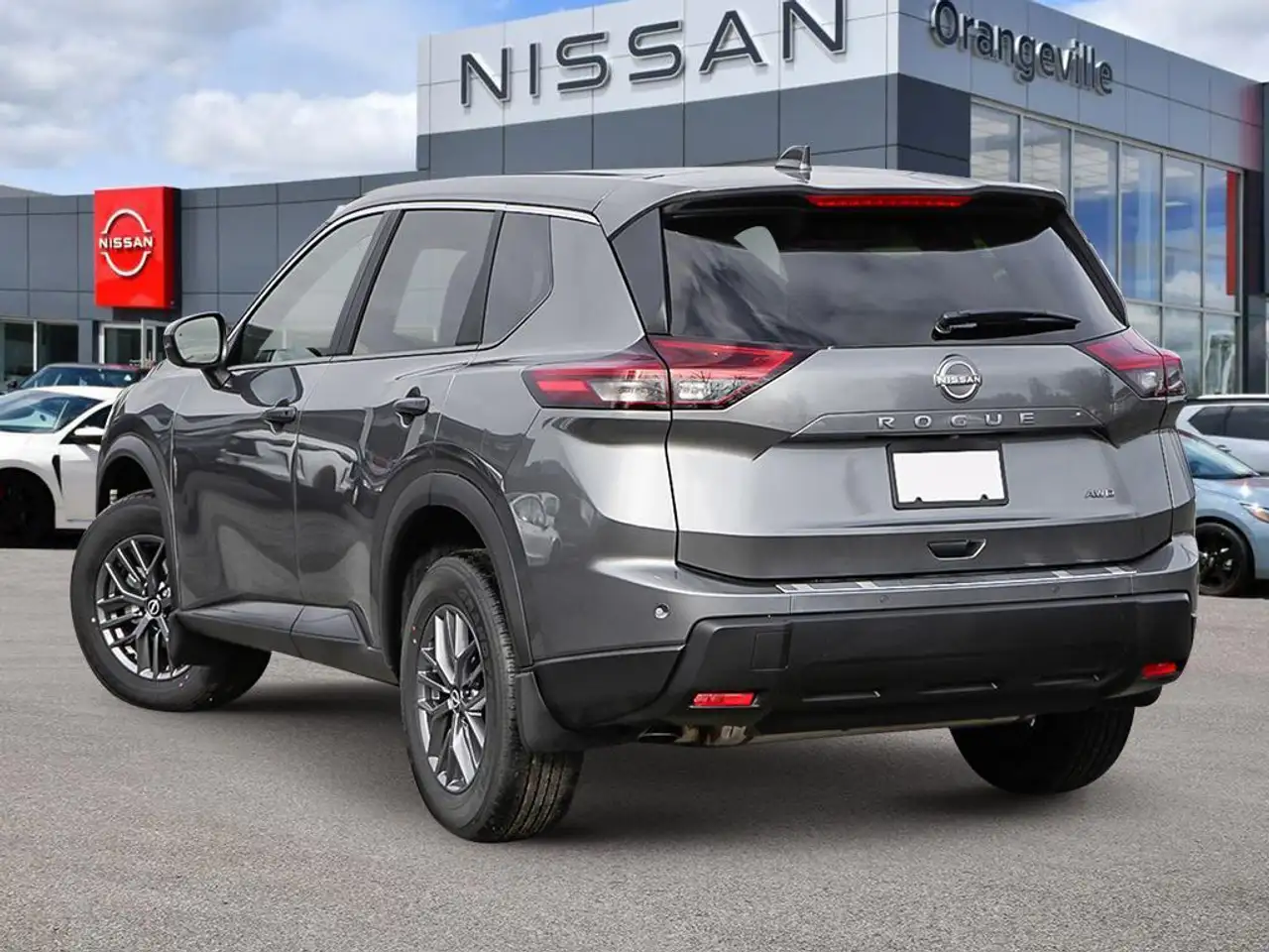 Nissan Rogue снимка Nissan Rogue