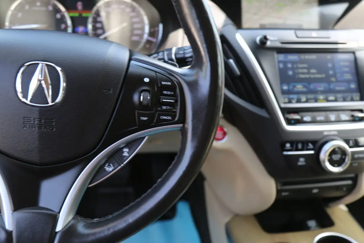 Acura MDX снимка Acura MDX