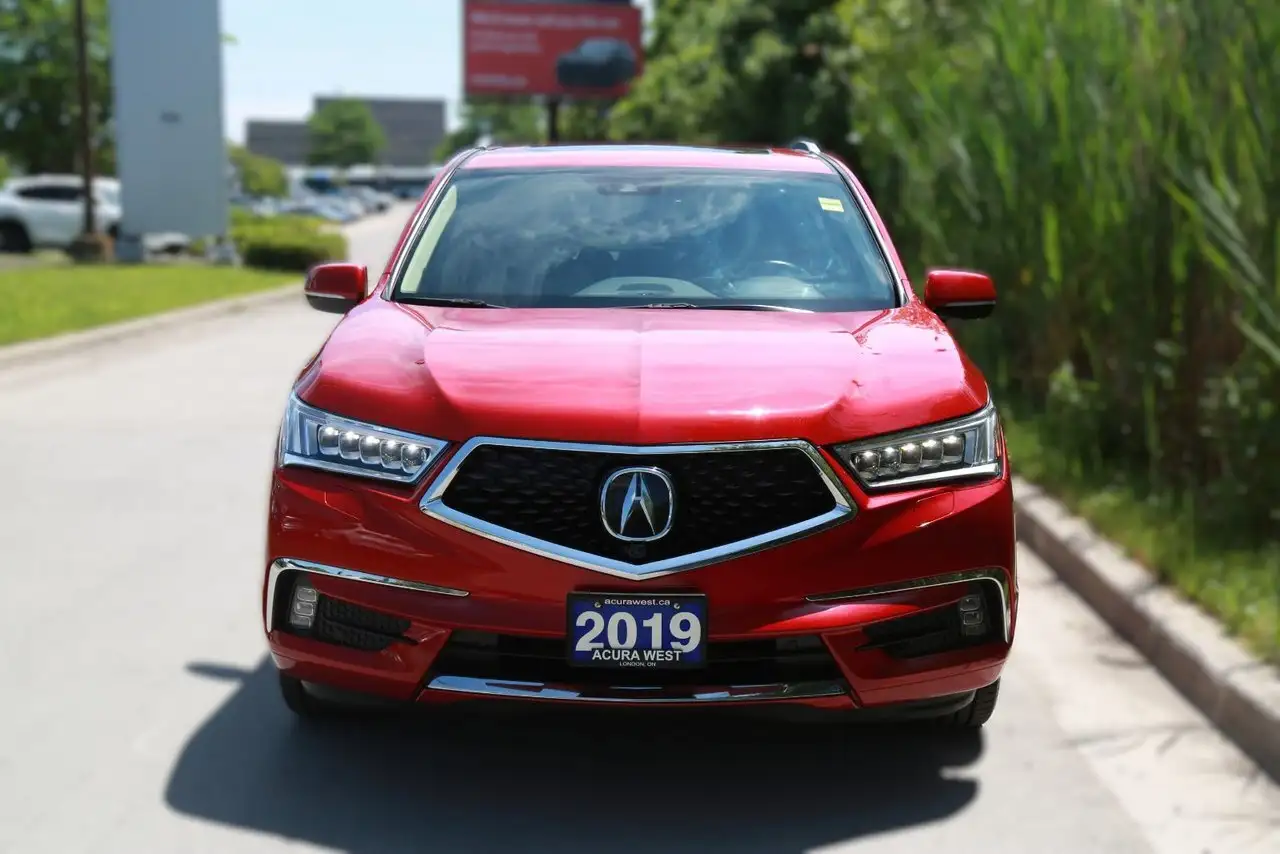 Acura MDX снимка Acura MDX