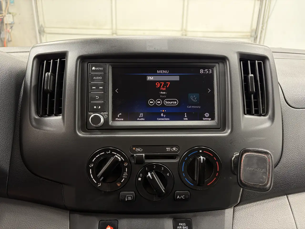 Nissan NV200 снимка Nissan NV200