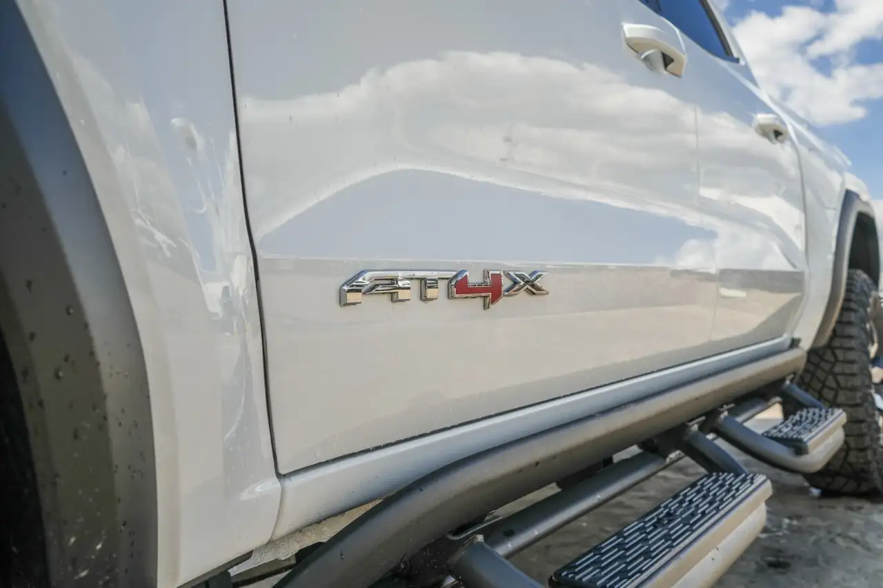 GMC Canyon снимка GMC Canyon