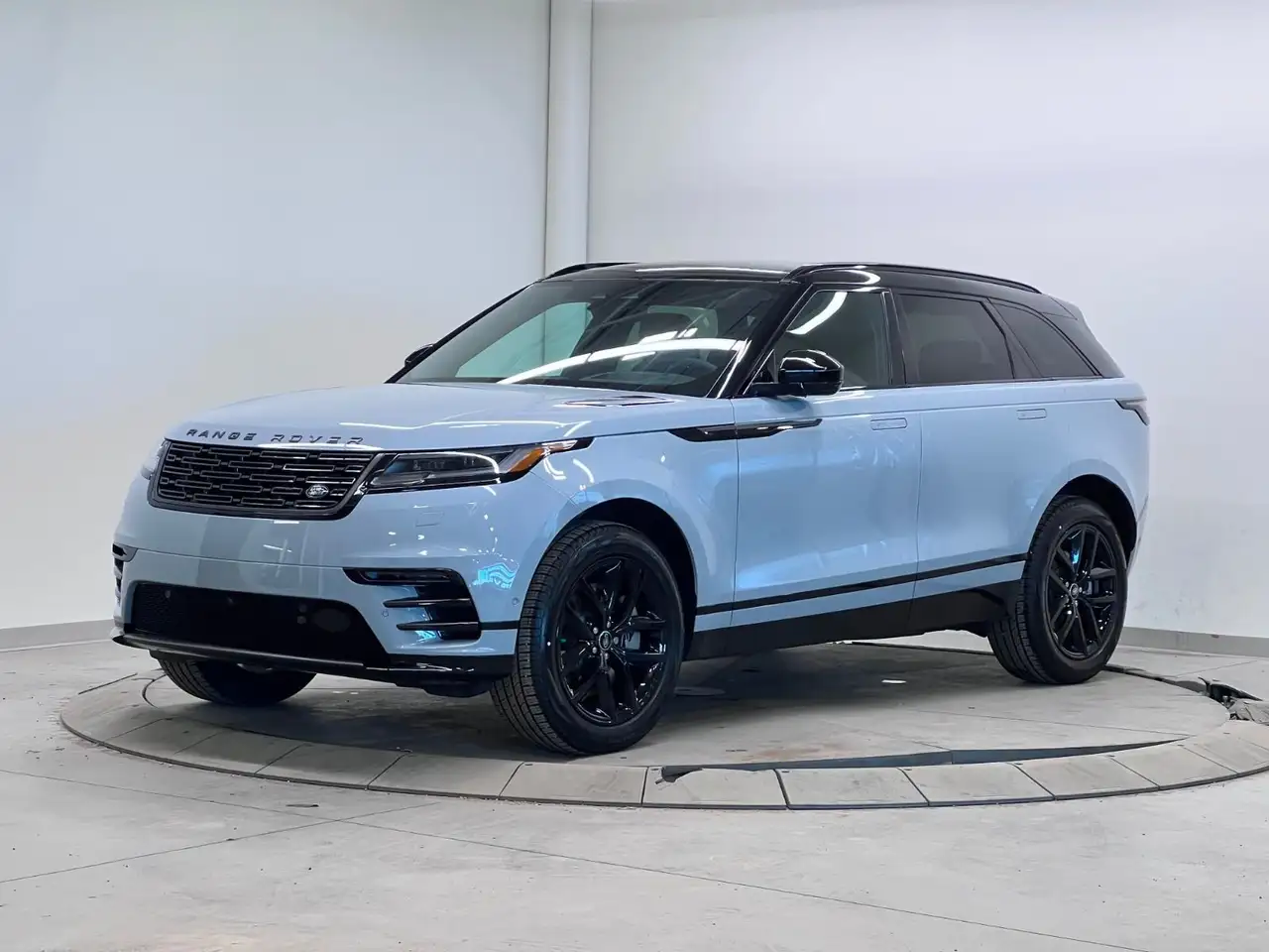 2026 Land Rover Range Rover Velar