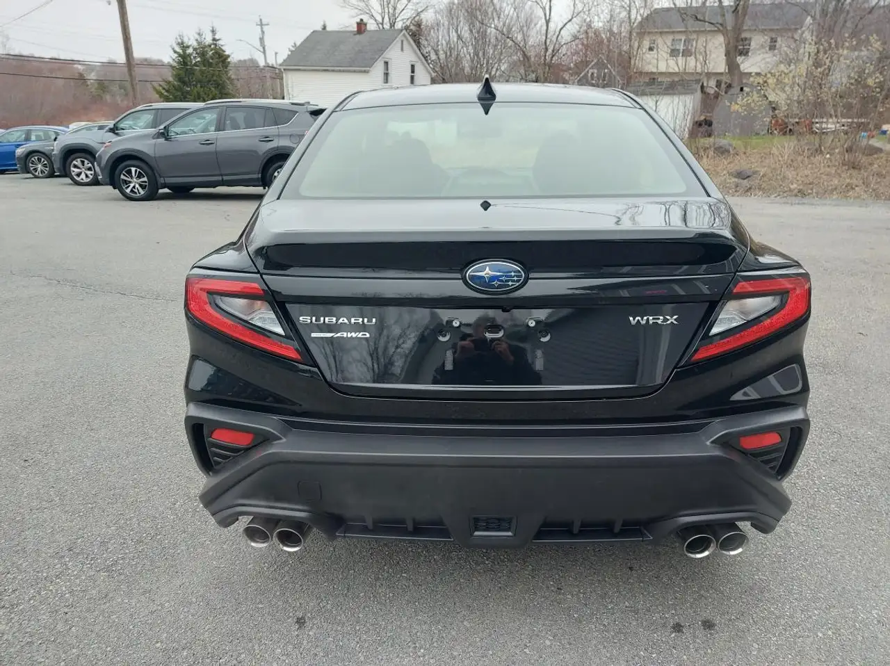 Subaru WRX снимка Subaru WRX