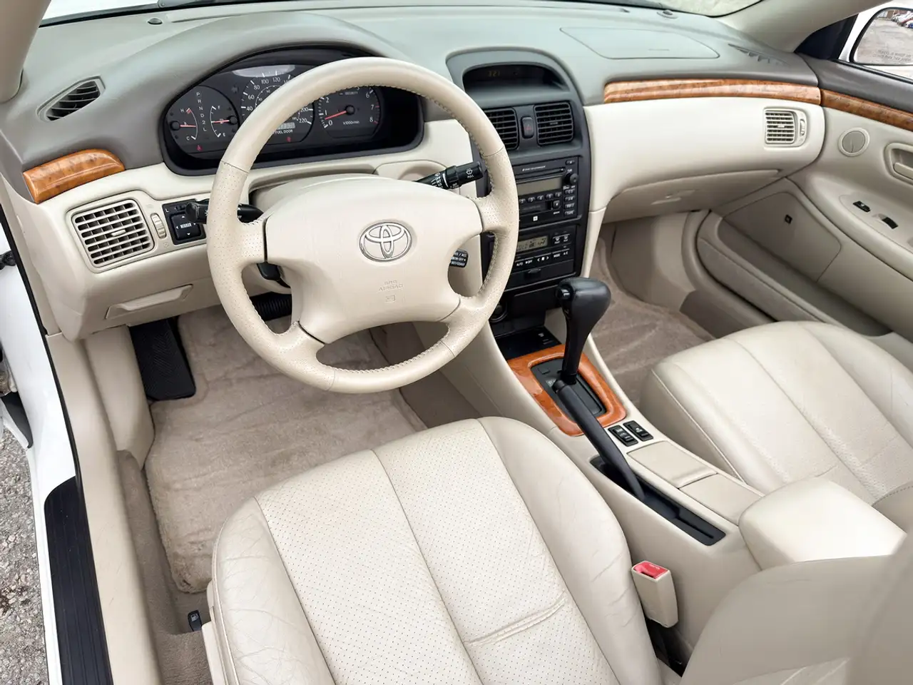 Toyota Camry photo Toyota Camry