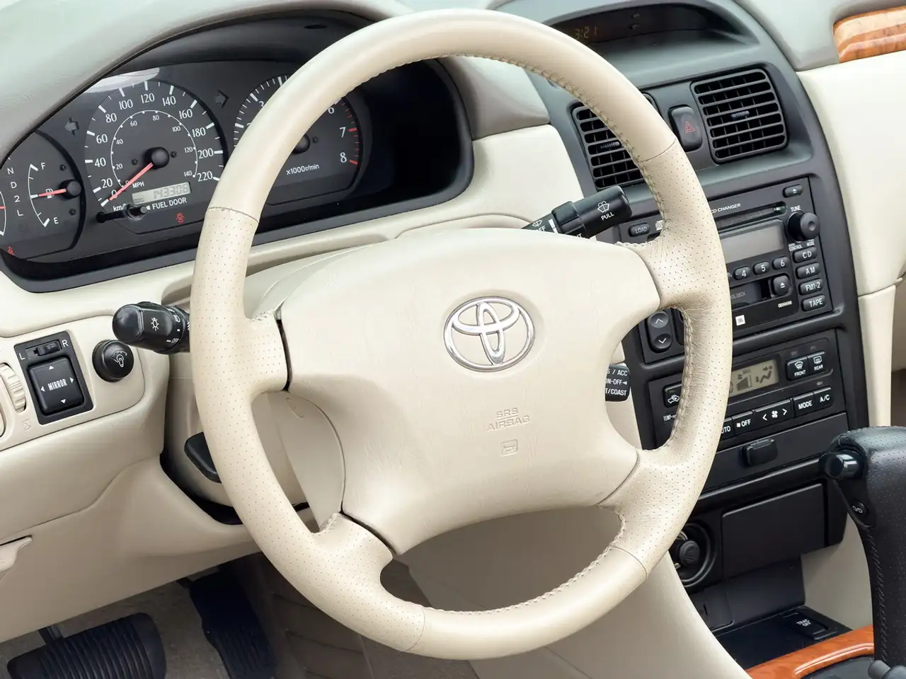 Toyota Camry photo Toyota Camry