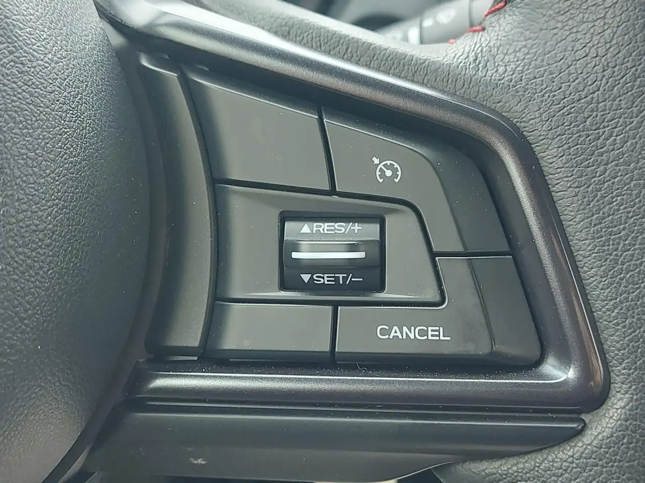 Subaru WRX снимка Subaru WRX