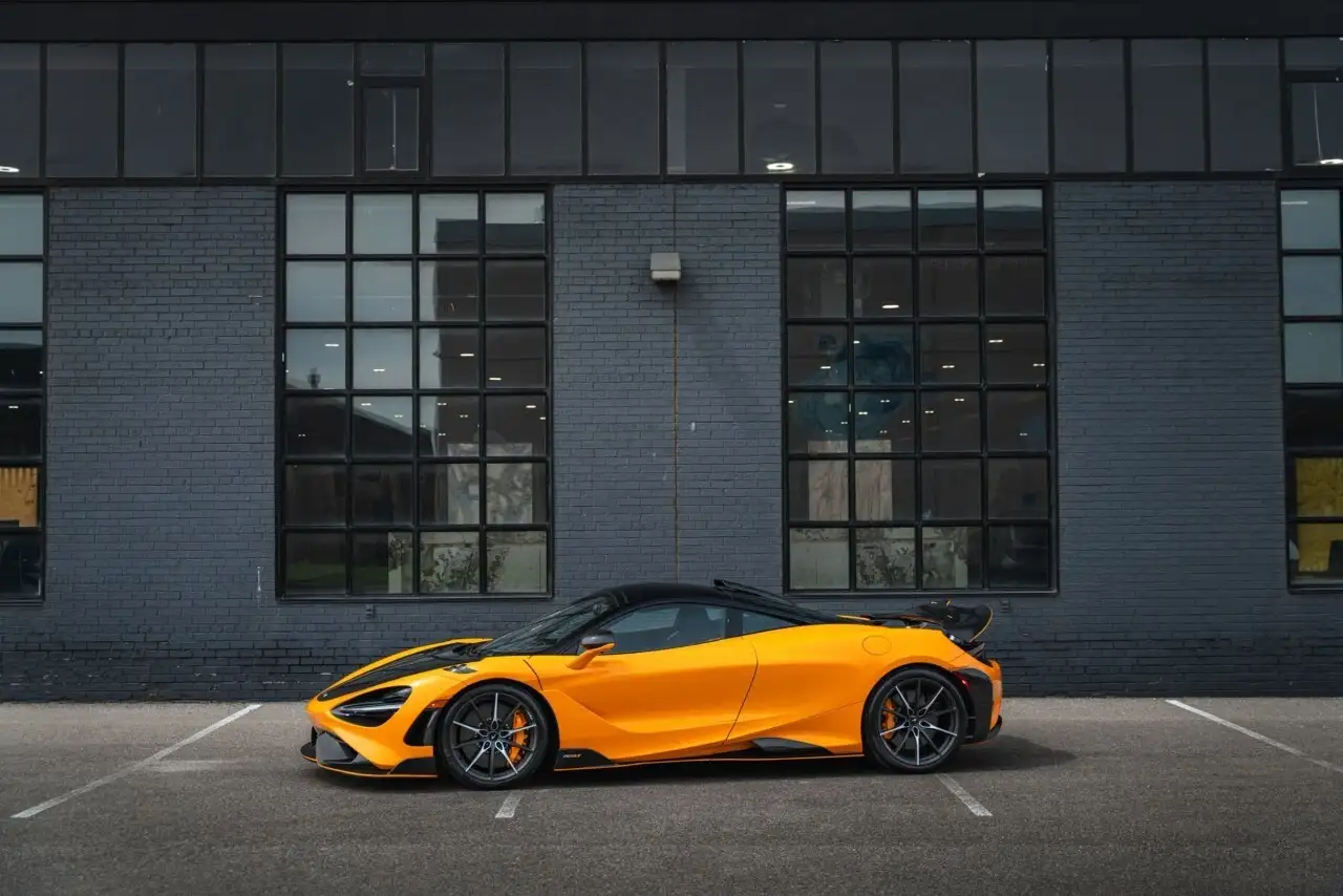 2021 McLaren 765LT
