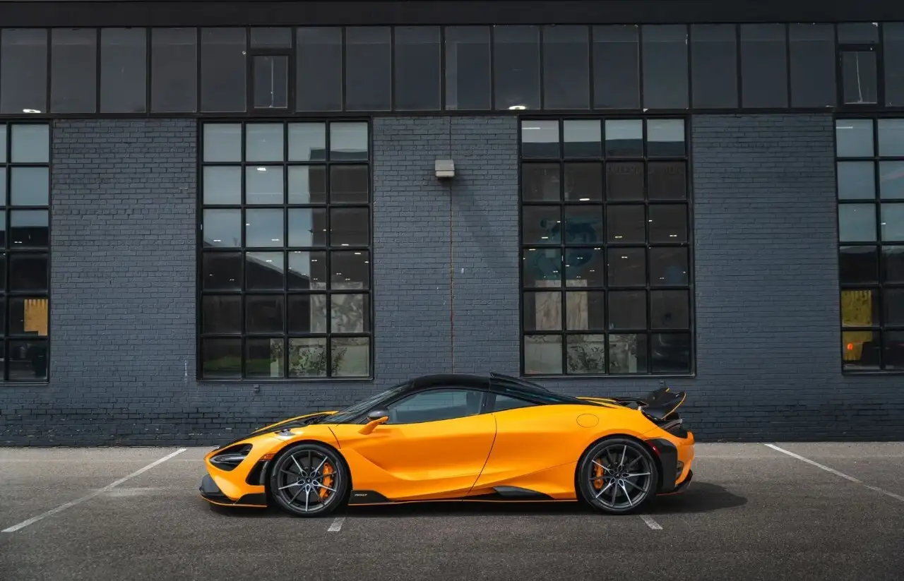 McLaren 765LT fotografie McLaren 765LT