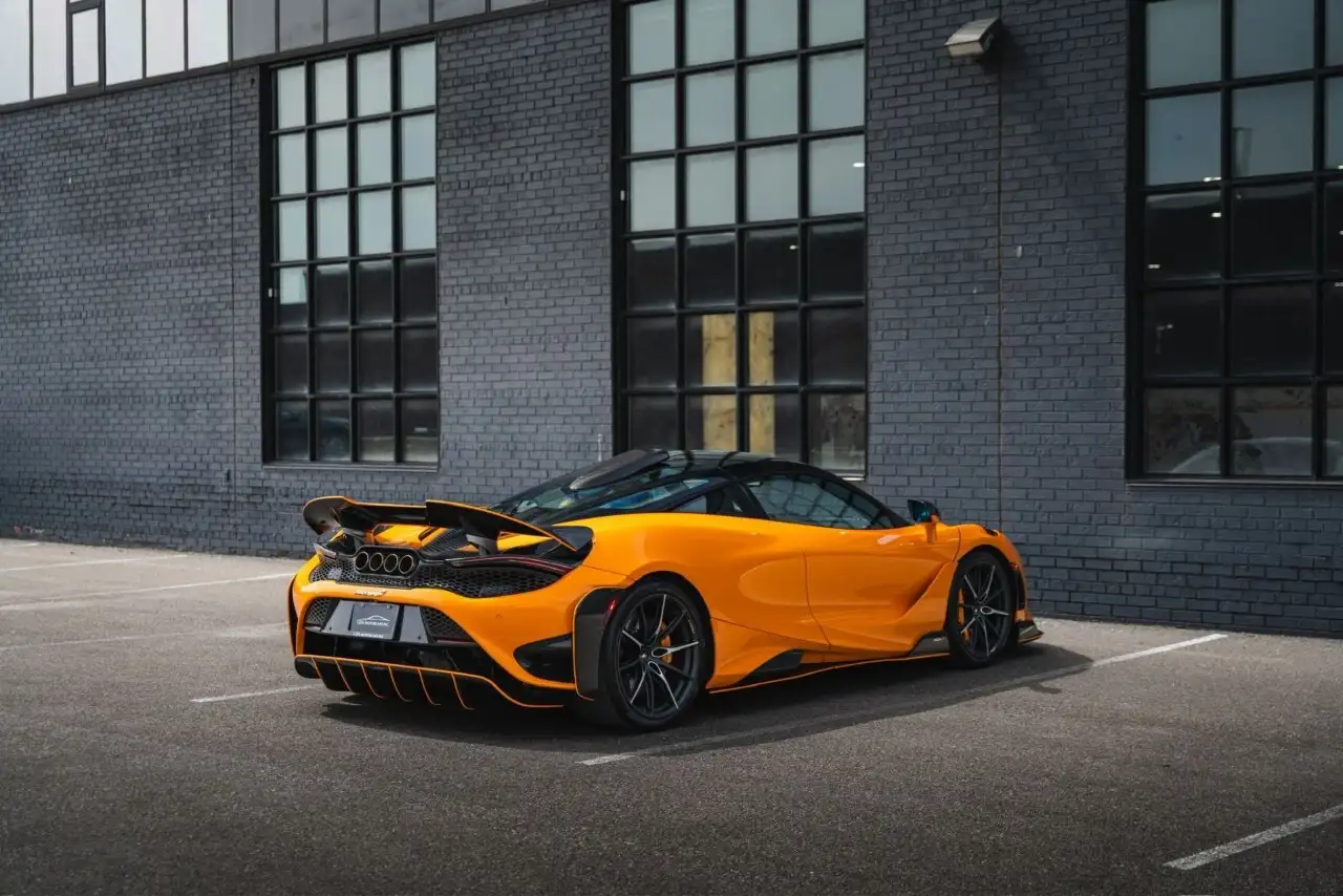 McLaren 765LT fotografie McLaren 765LT
