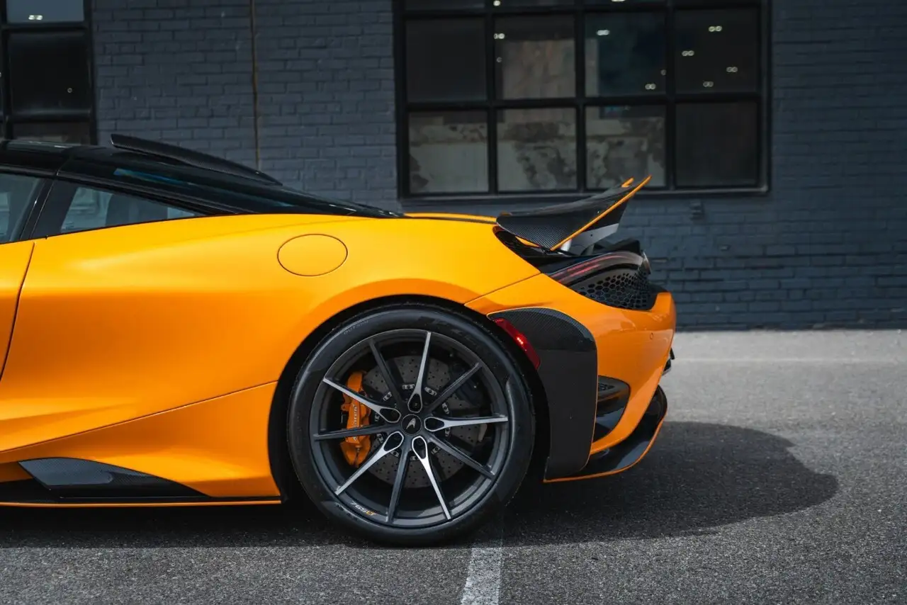 McLaren 765LT fotografie McLaren 765LT