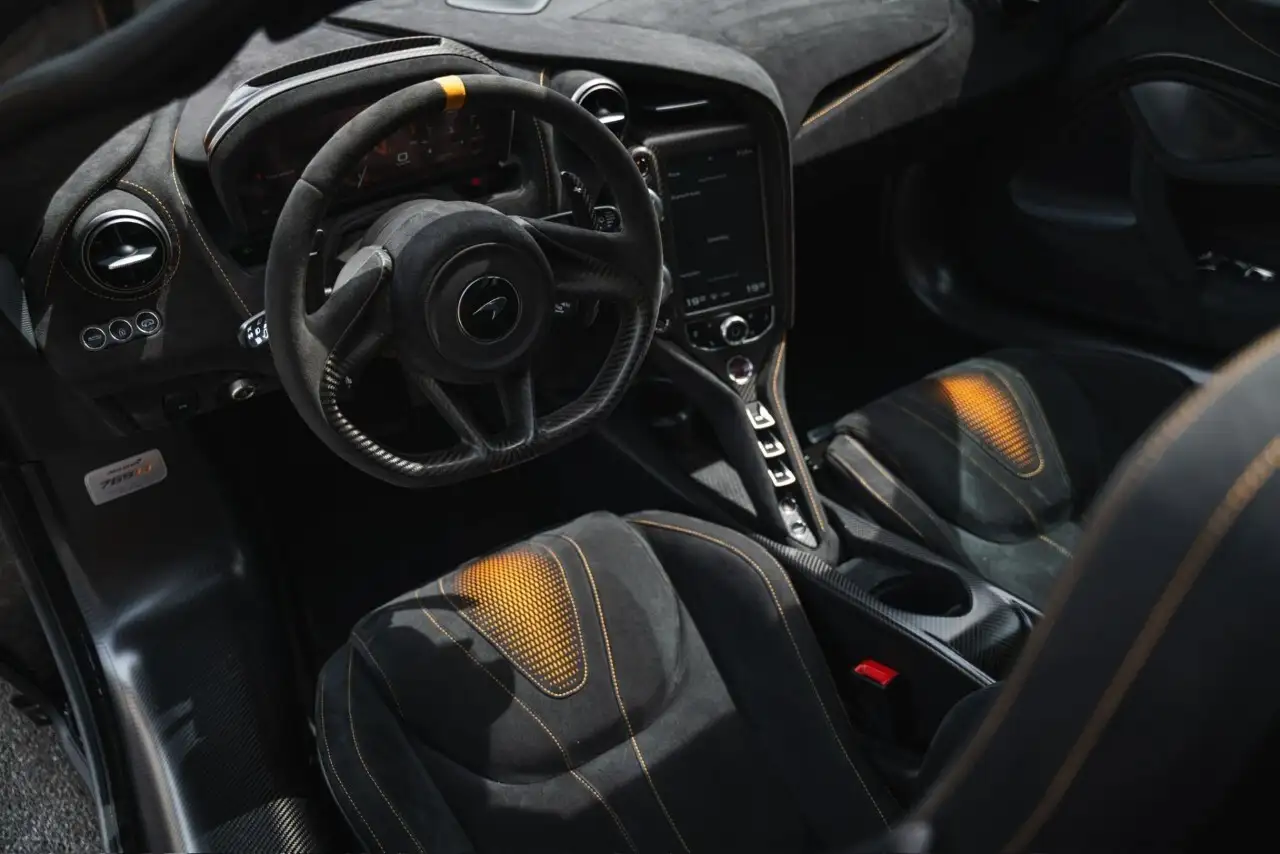 McLaren 765LT fotografie McLaren 765LT