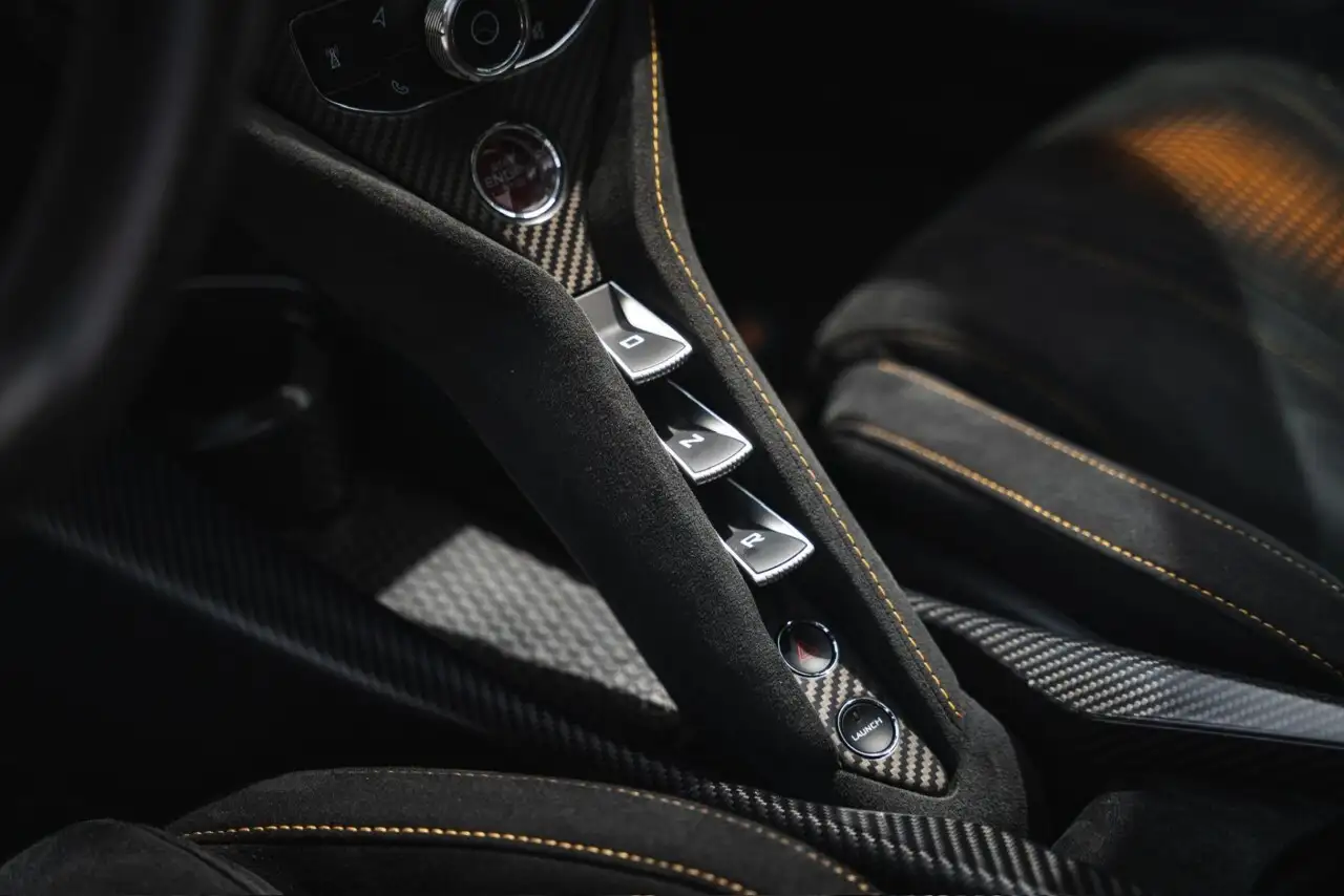McLaren 765LT fotografie McLaren 765LT