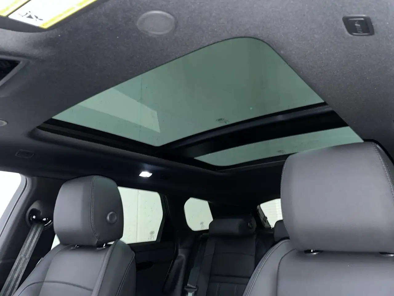 Land Rover Range Rover Evoque снимка Land Rover Range Rover Evoque