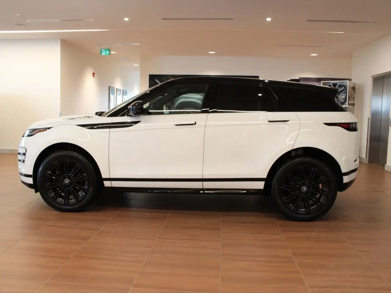 Land Rover Range Rover Evoque снимка Land Rover Range Rover Evoque