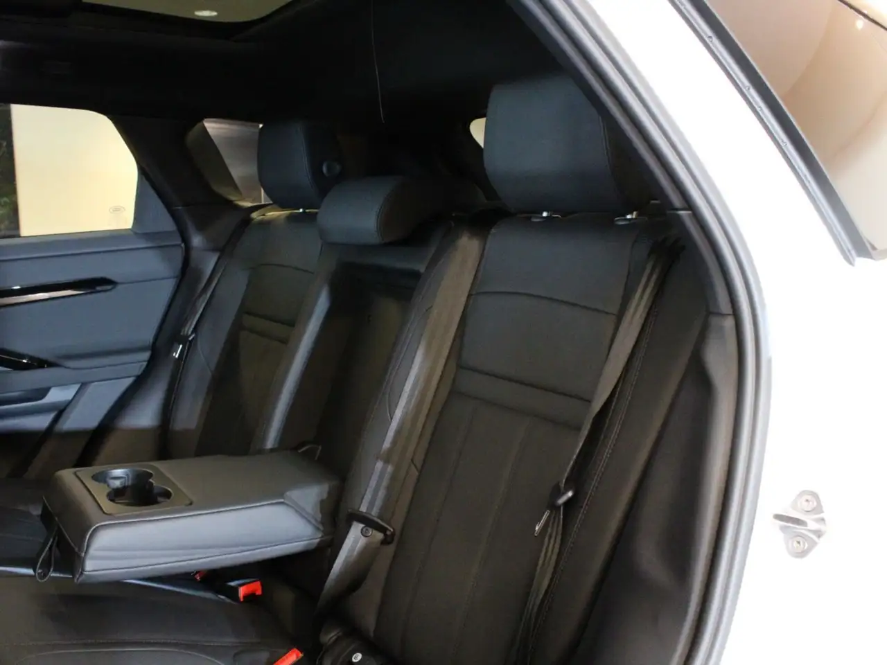 Land Rover Range Rover Evoque снимка Land Rover Range Rover Evoque