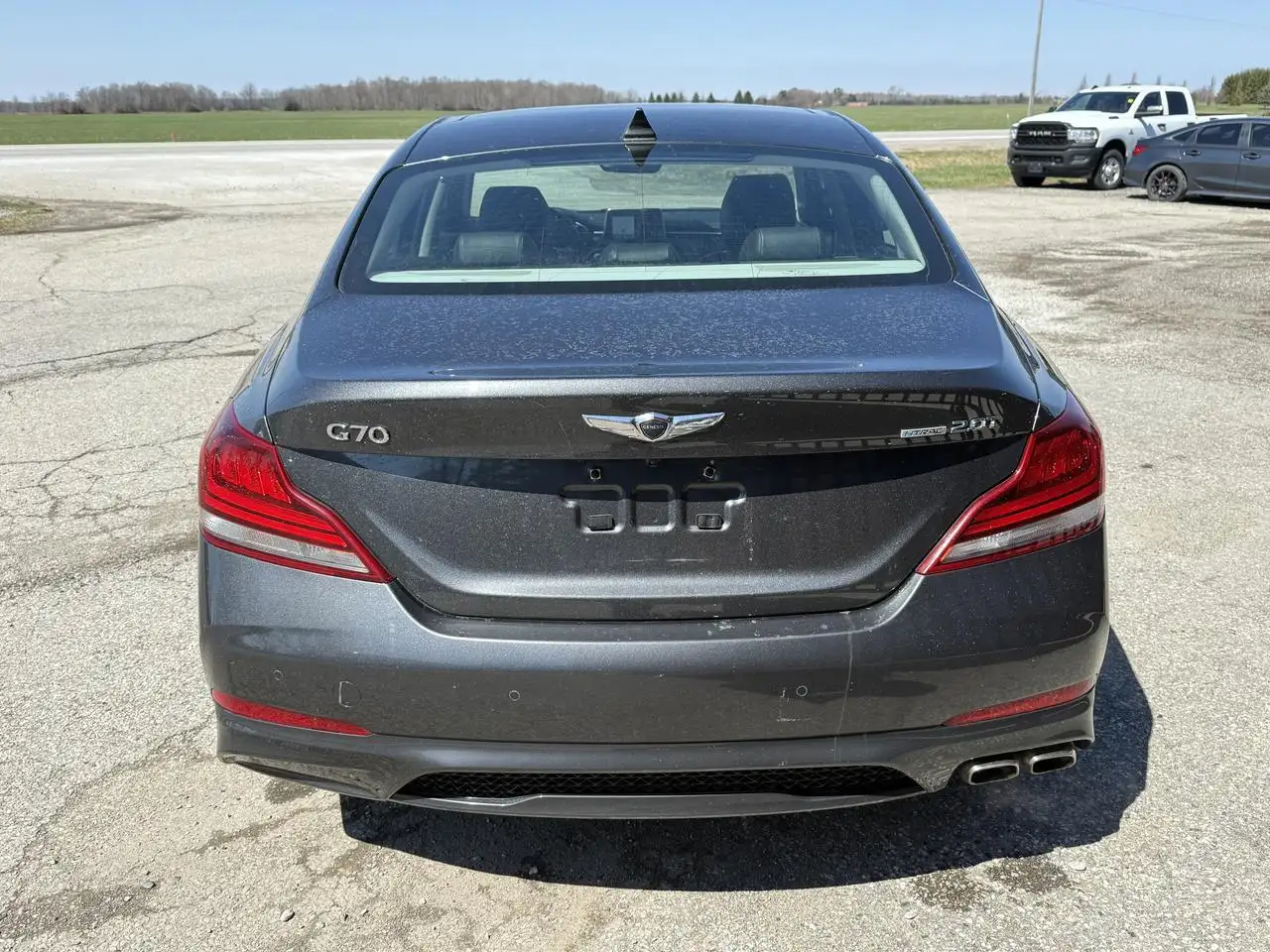 Genesis G70 снимка Genesis G70