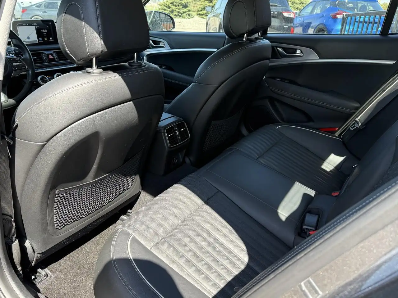 Genesis G70 снимка Genesis G70