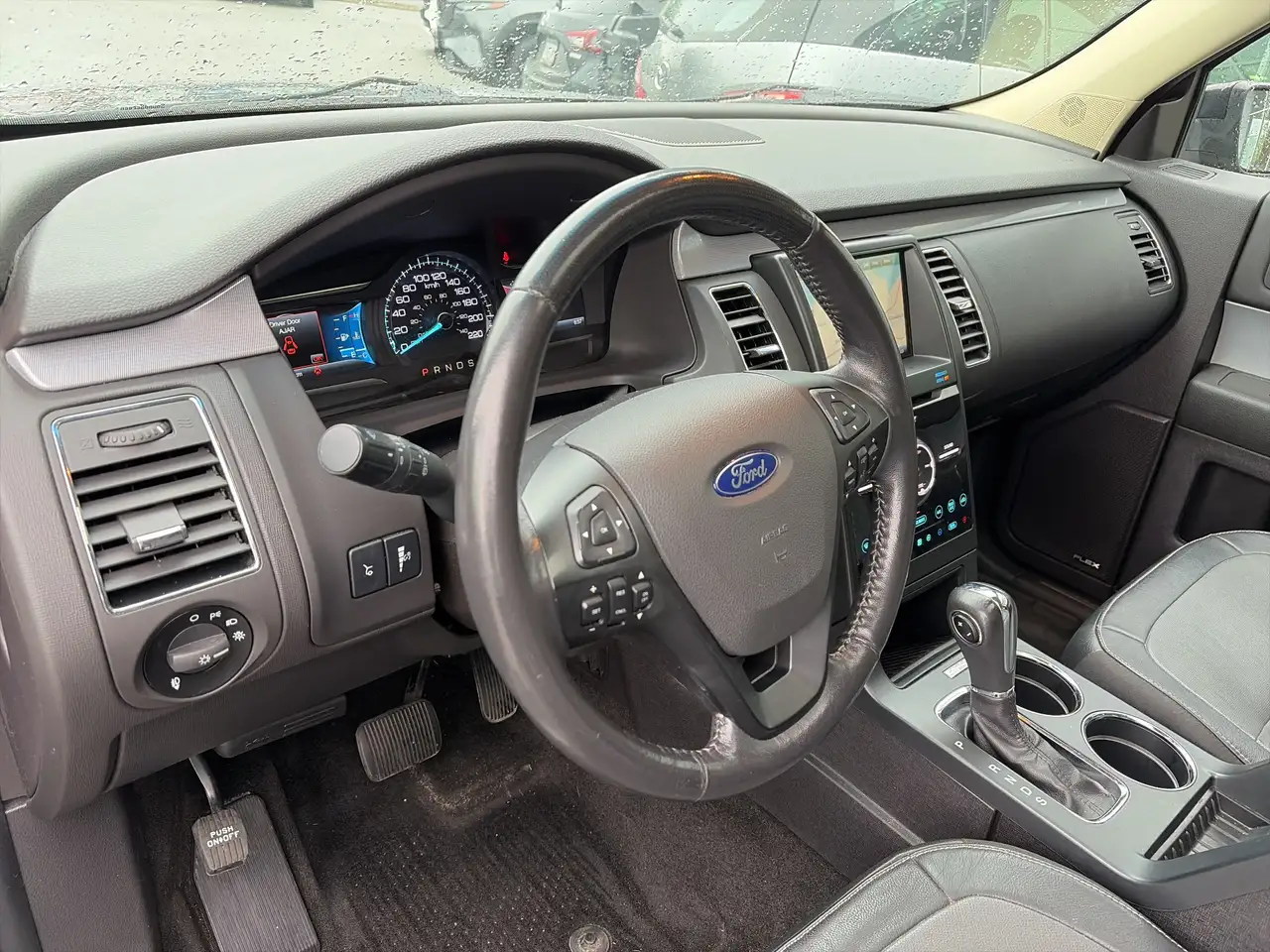 Ford Flex снимка Ford Flex