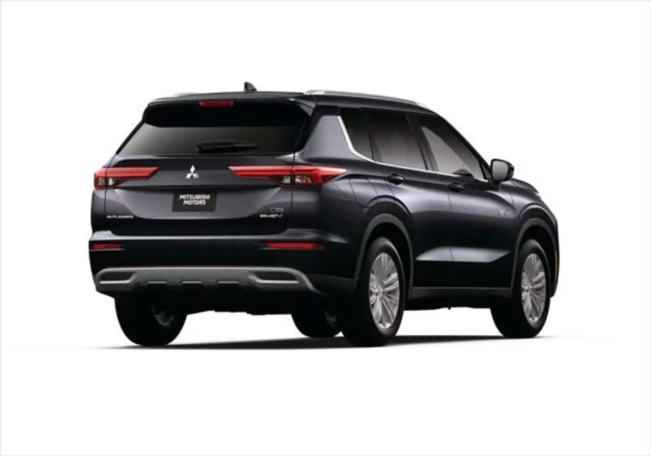 Mitsubishi Outlander снимка Mitsubishi Outlander