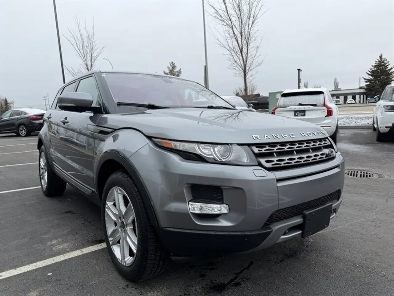 Land Rover Range Rover Evoque photo Land Rover Range Rover Evoque