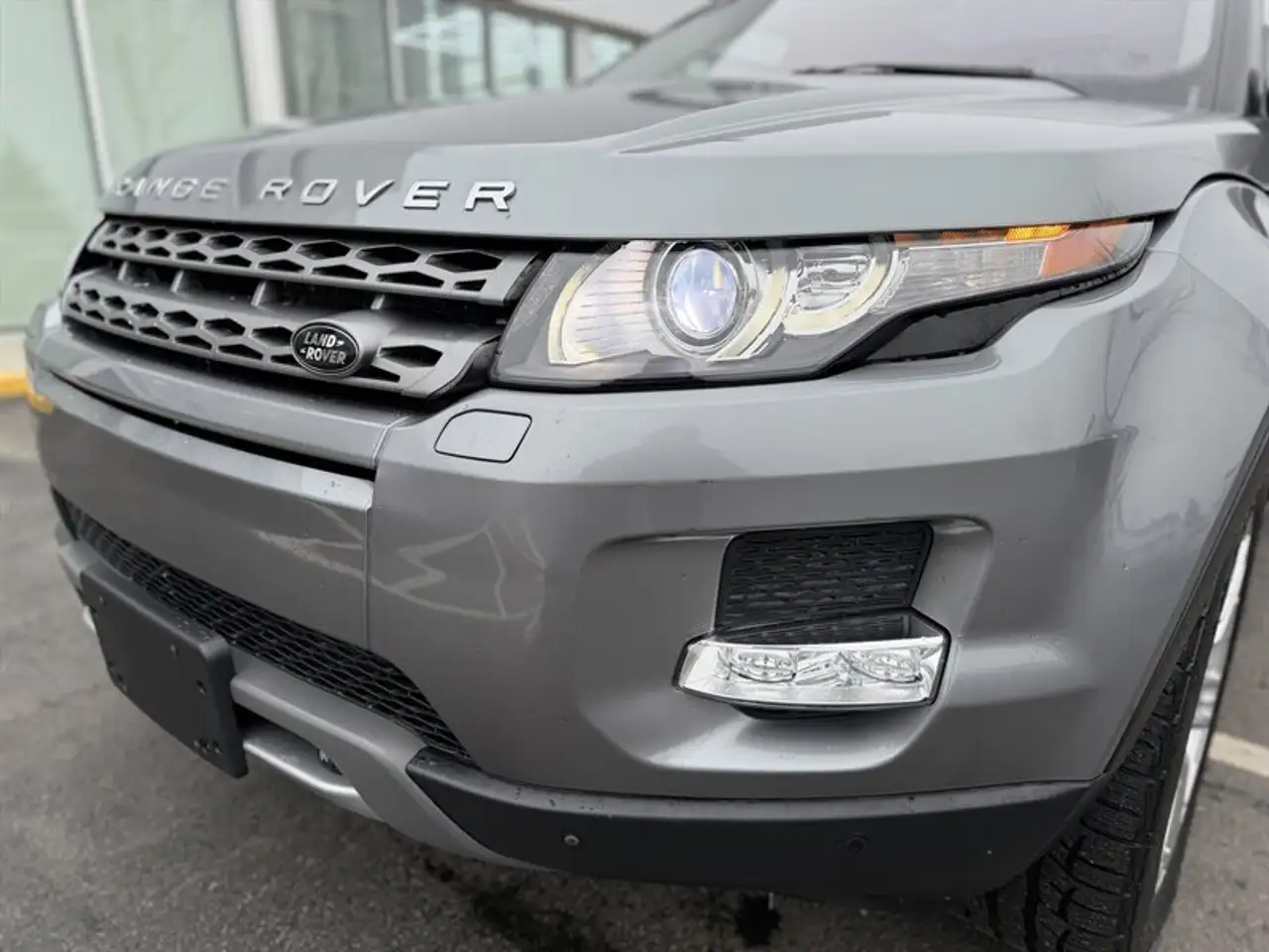 Land Rover Range Rover Evoque photo Land Rover Range Rover Evoque