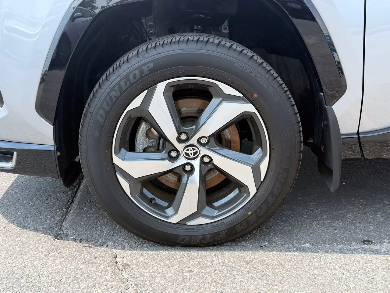 Toyota RAV 4 снимка Toyota RAV 4