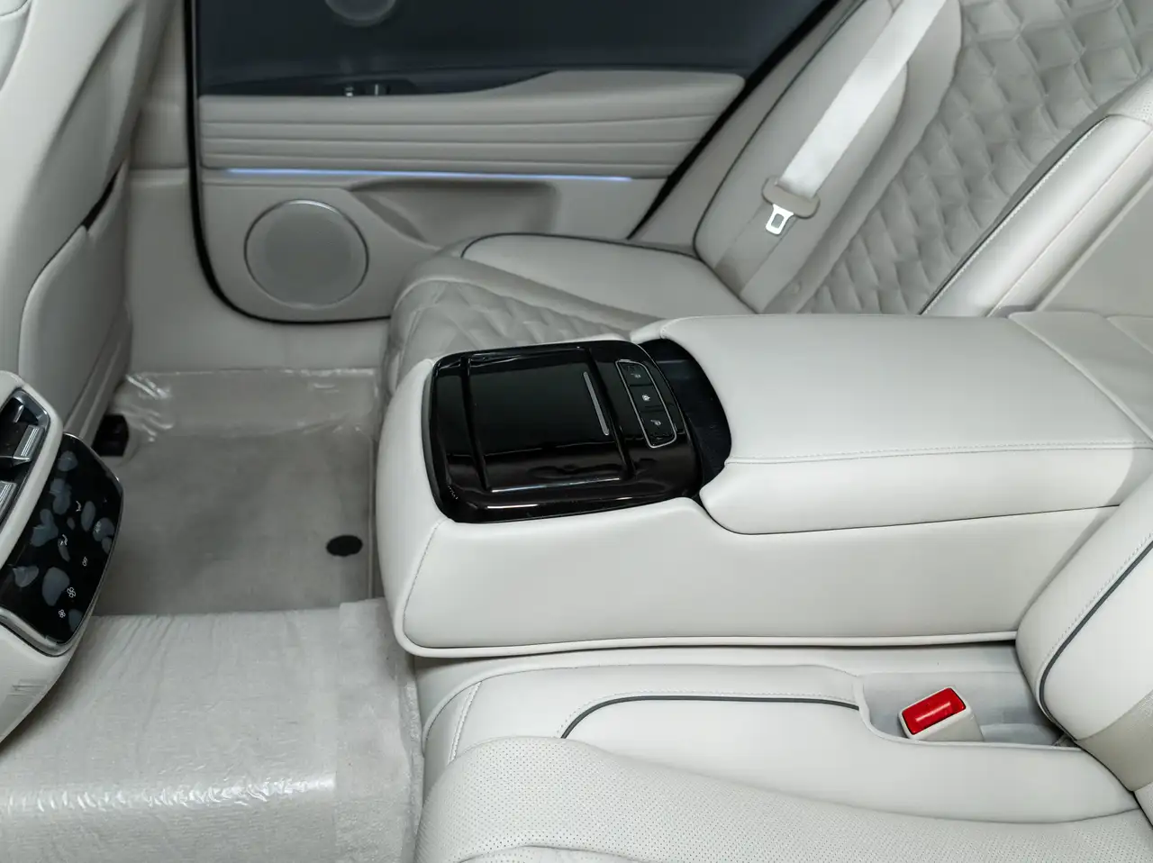 Genesis G80 снимка Genesis G80