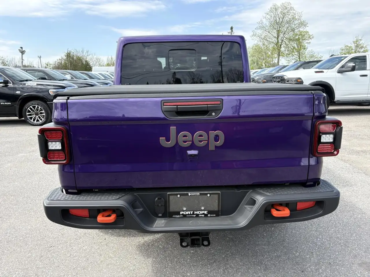 Jeep Gladiator снимка Jeep Gladiator