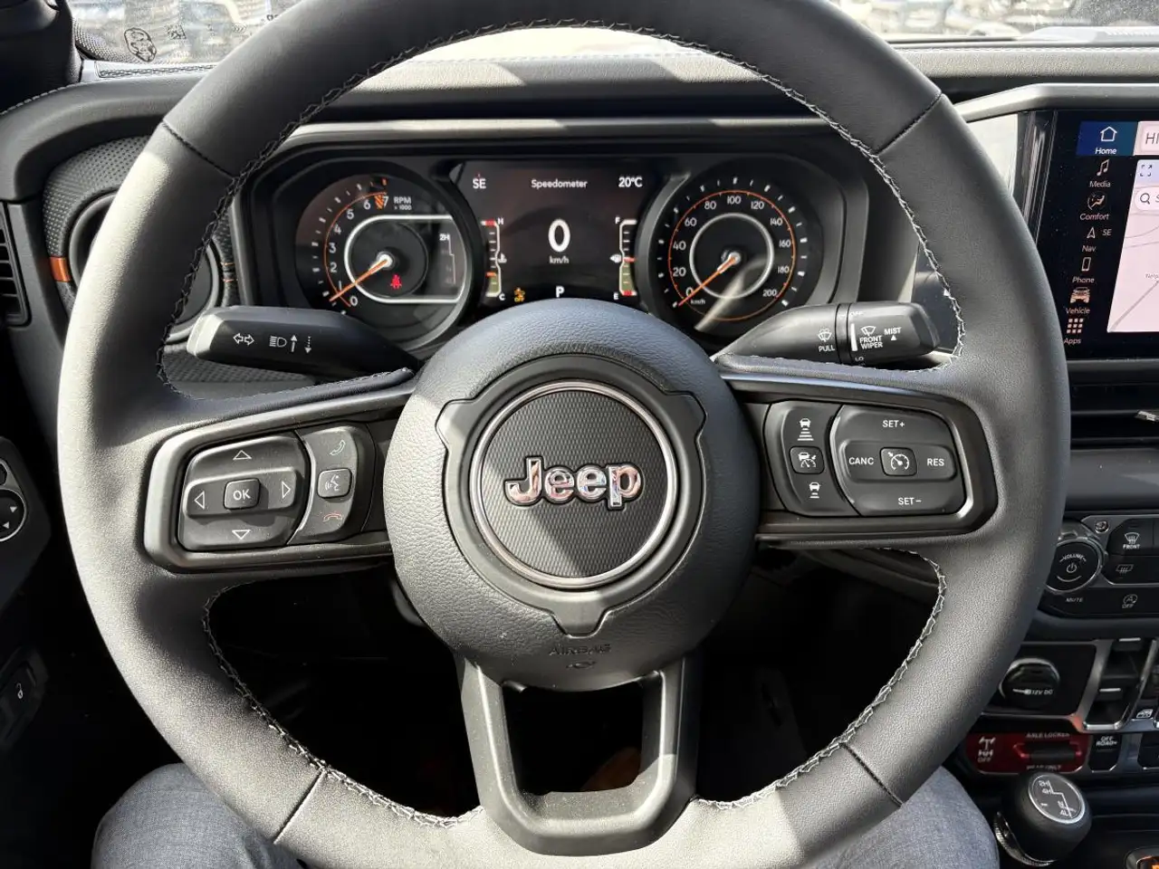 Jeep Gladiator снимка Jeep Gladiator