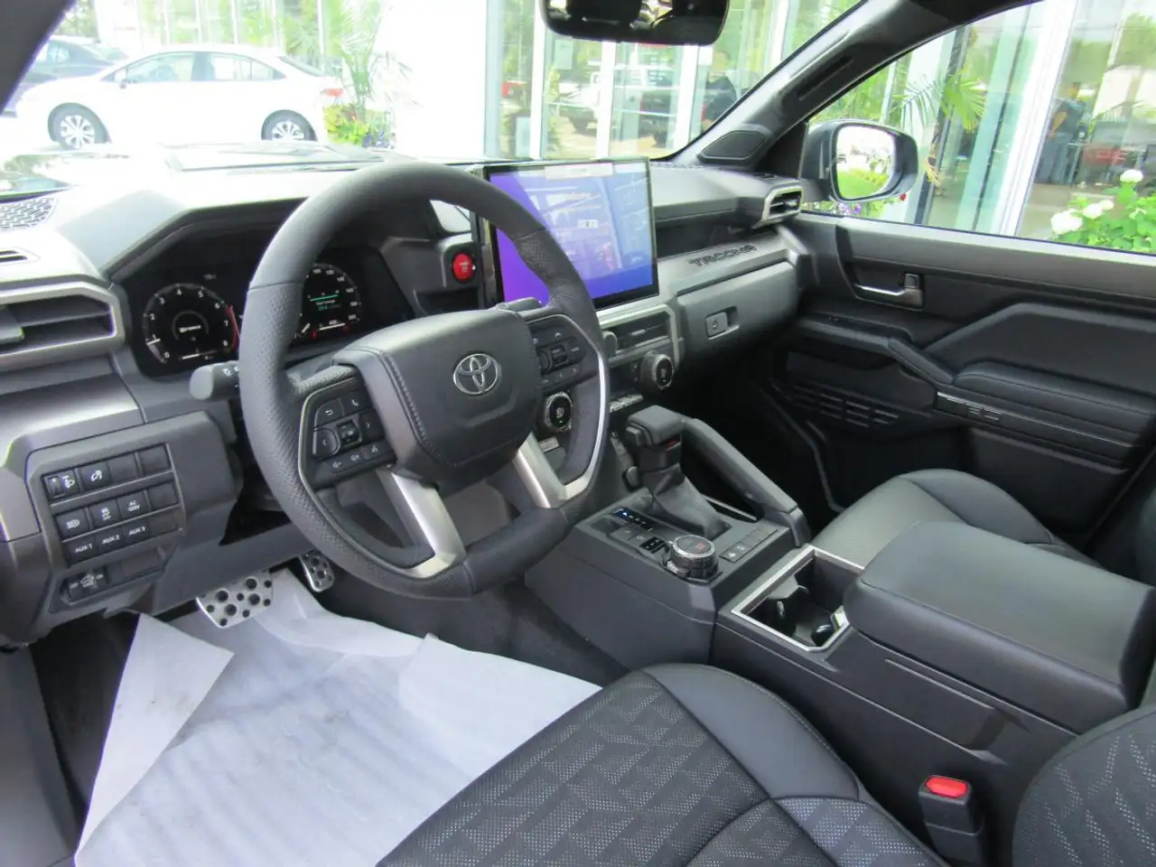 Toyota Tacoma снимка Toyota Tacoma