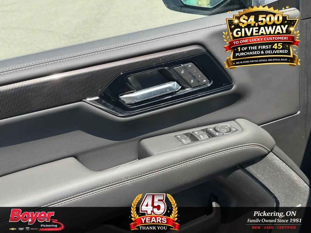 GMC Yukon снимка GMC Yukon