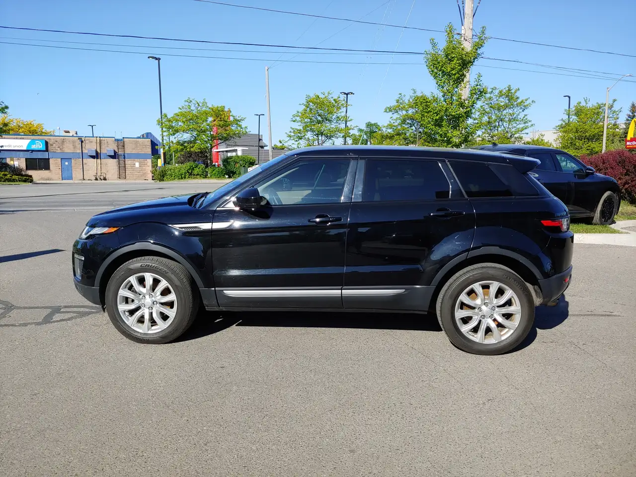 Land Rover Range Rover Evoque photo Land Rover Range Rover Evoque