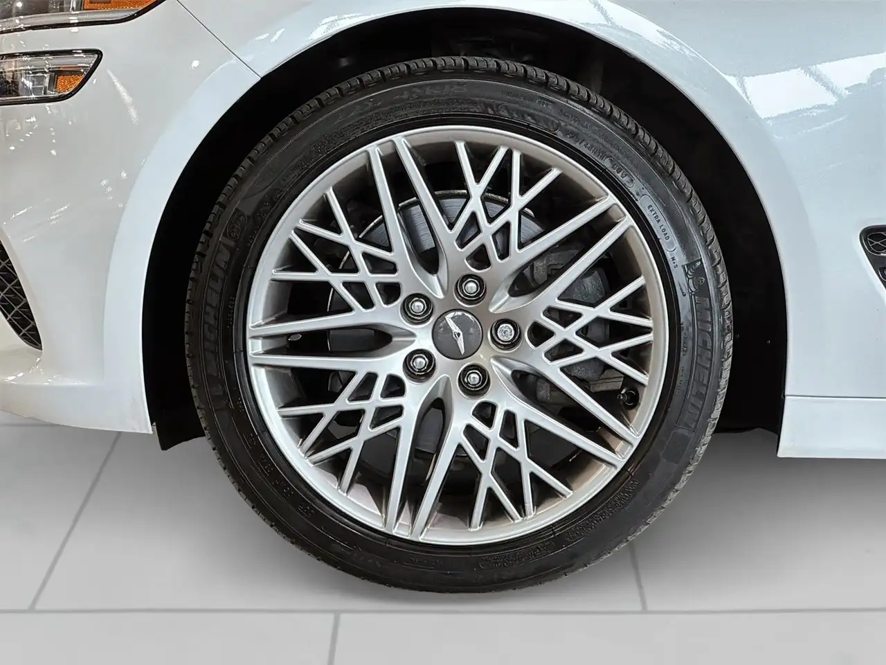 Genesis G70 снимка Genesis G70