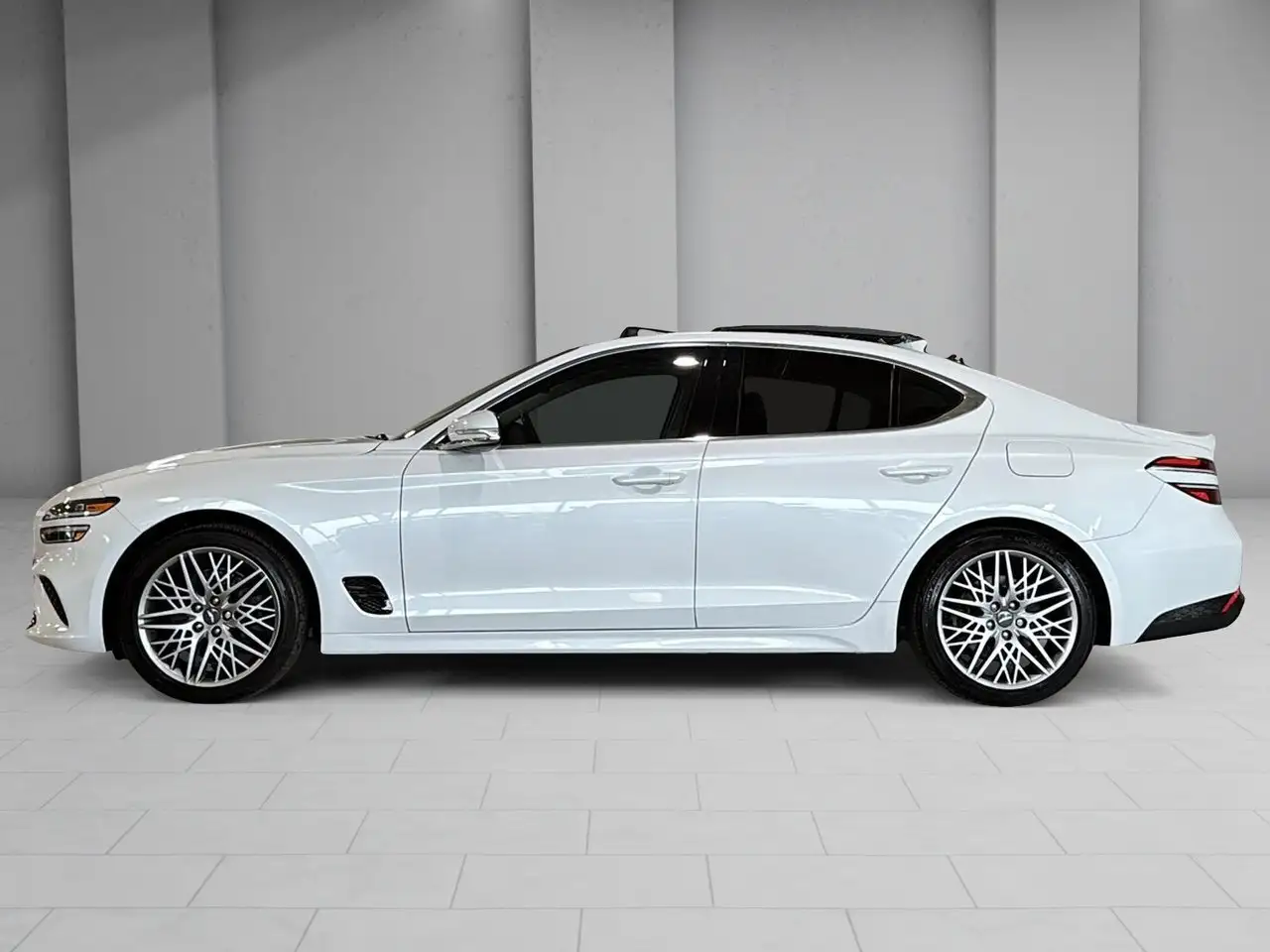 Genesis G70 снимка Genesis G70