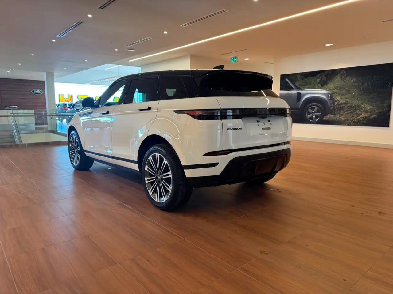 Land Rover Range Rover Evoque снимка Land Rover Range Rover Evoque